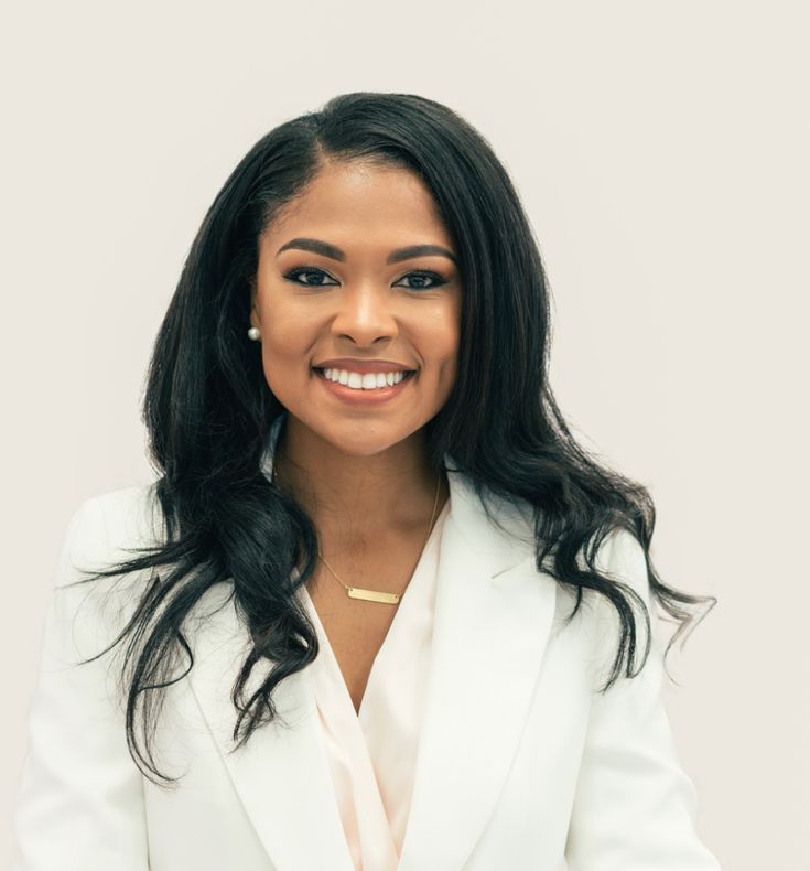 Poised & Pressed: 7 Workplace-Ready Styles with Silk Press Extensions